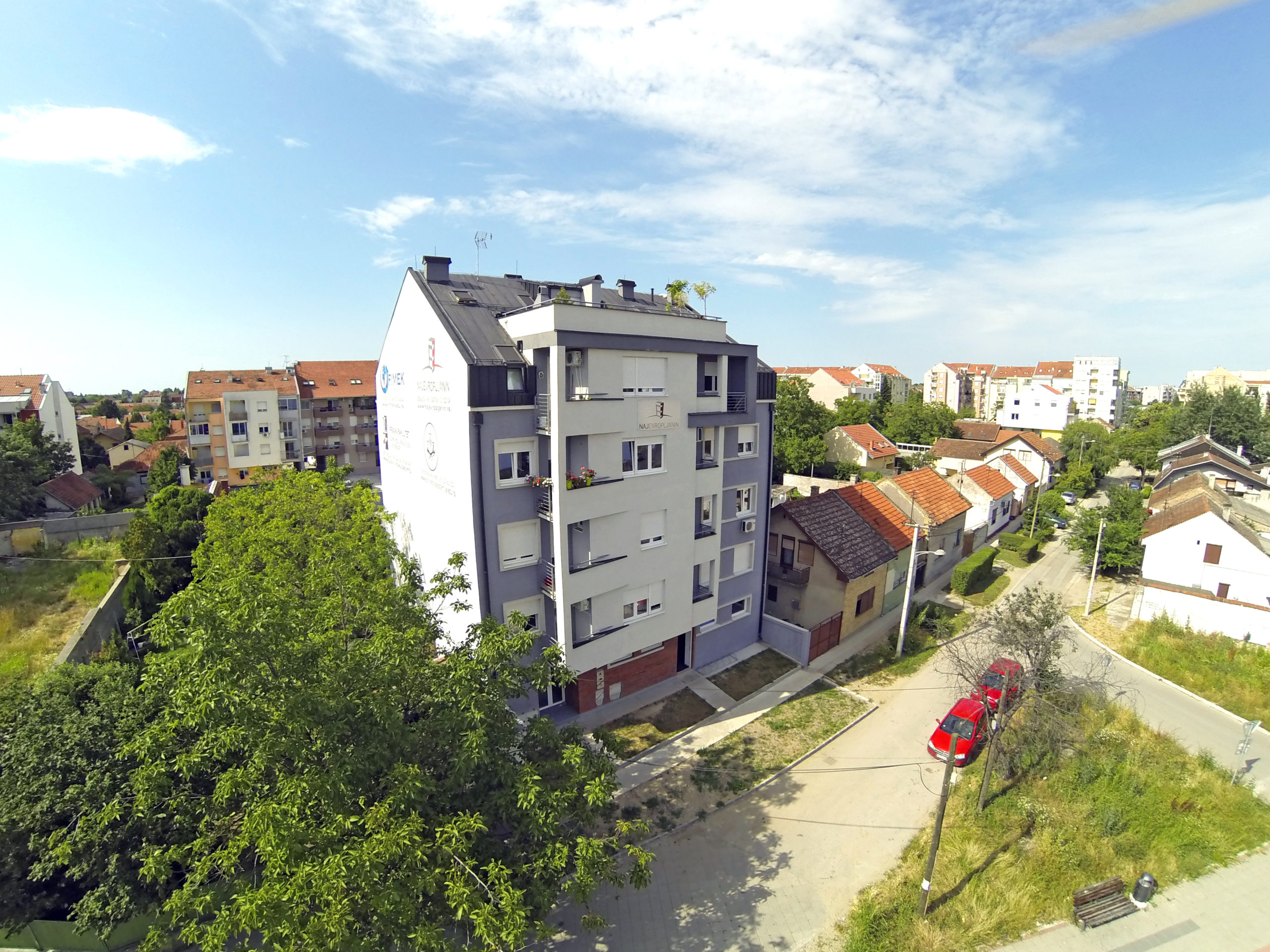 Stambena zgrada – Dalmatinska ulica br. 32, Novi Sad