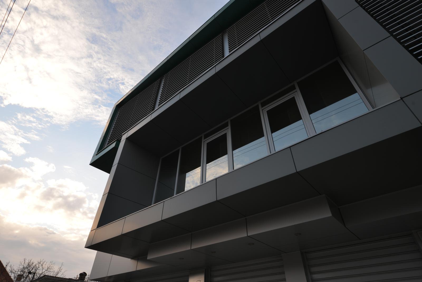 Poslovni objekat Global Seed –  Heroja Pinkija 40, Novi Sad